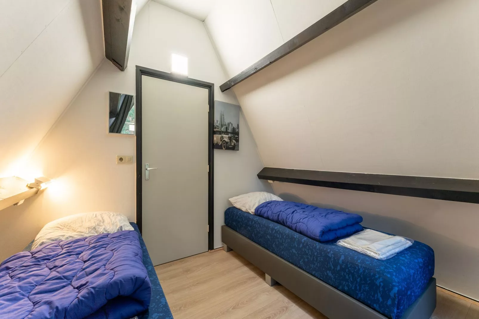 Vosseven 55 Annemoon-Bedroom