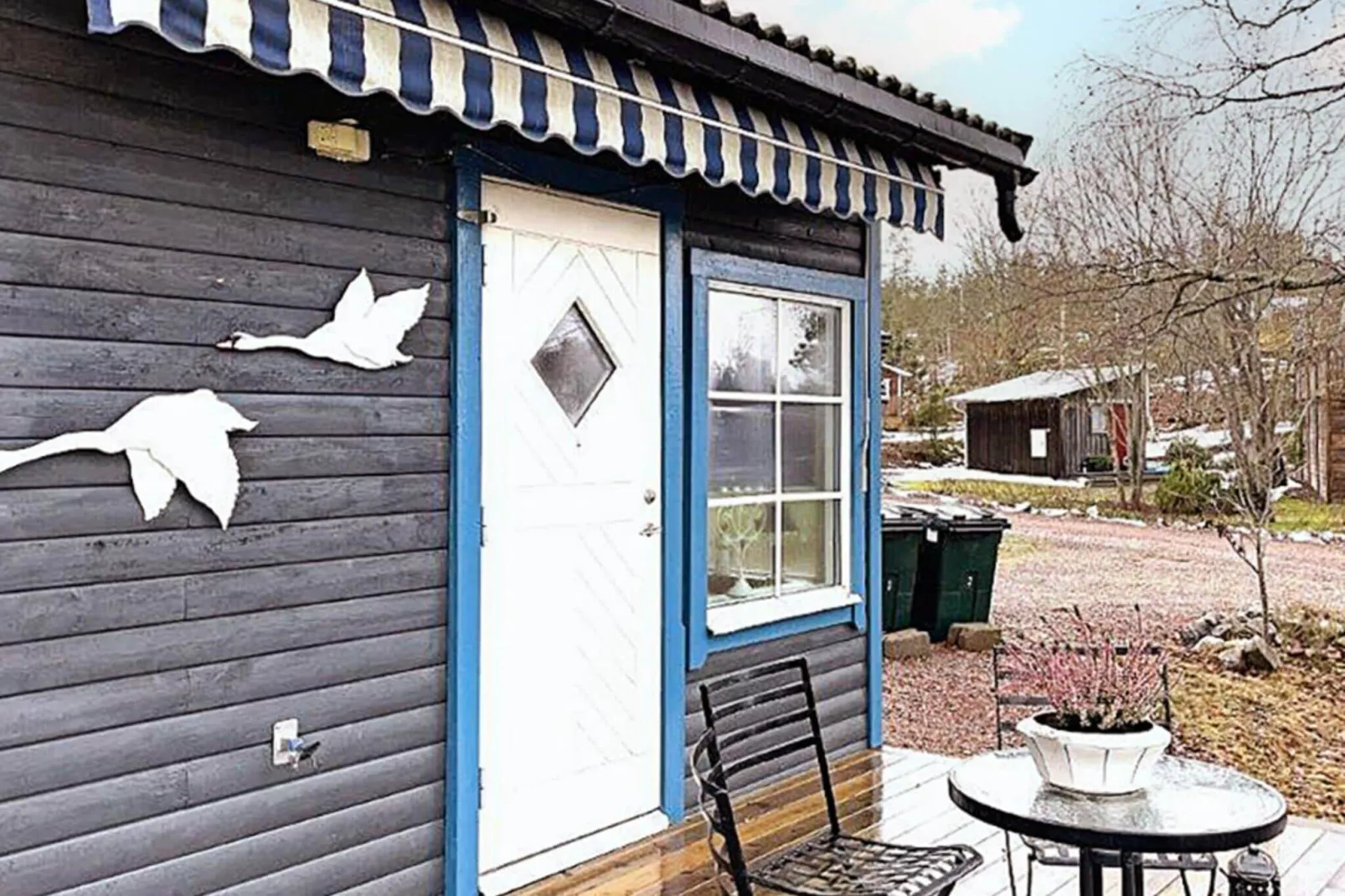 4 person holiday home in SÖDERKÖPING-Outdoor