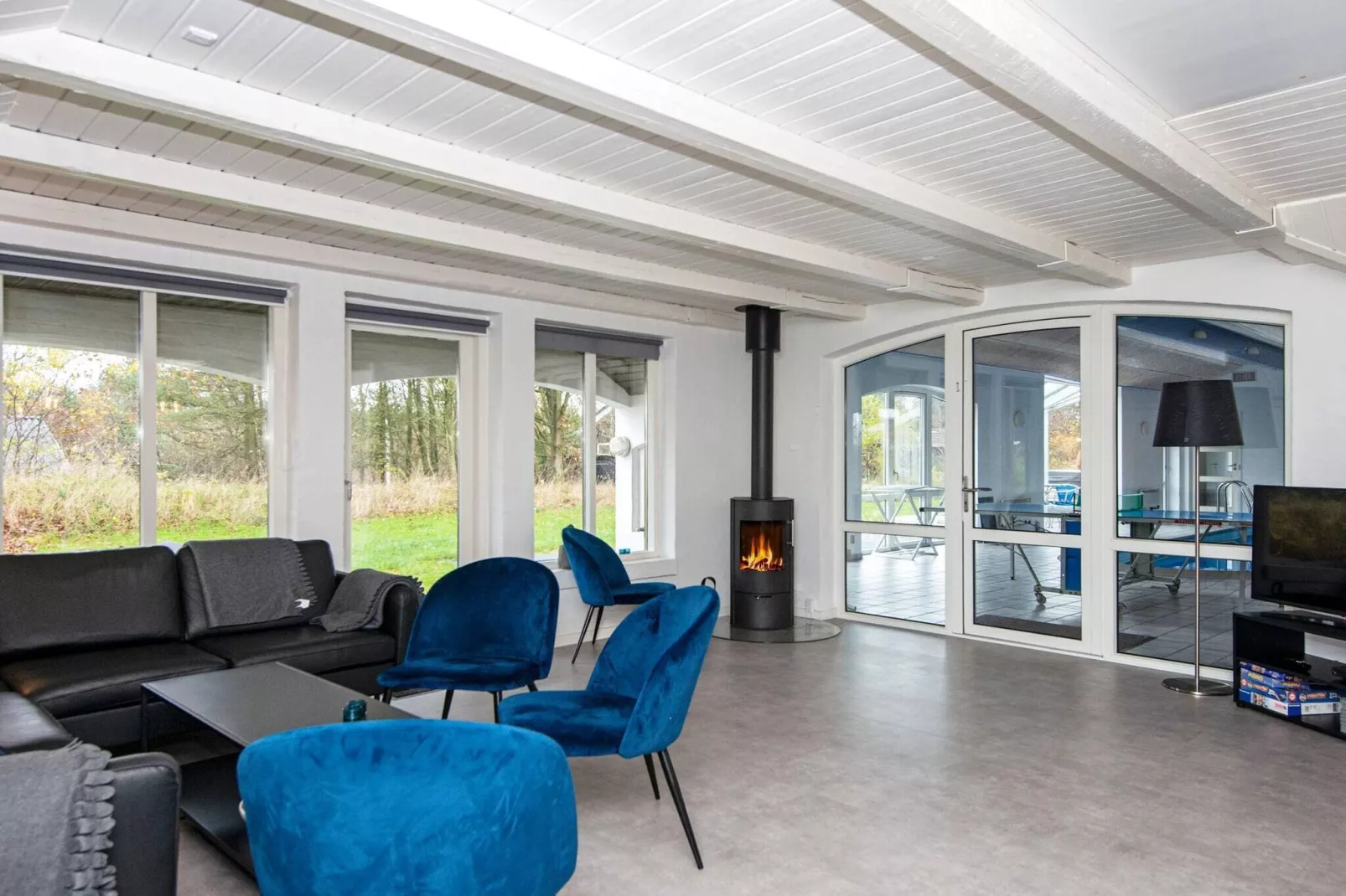 12 person holiday home in Henne-Indoor