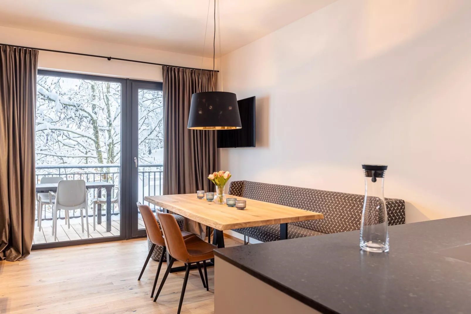 Hideaway Dachstein West 1-Dining room