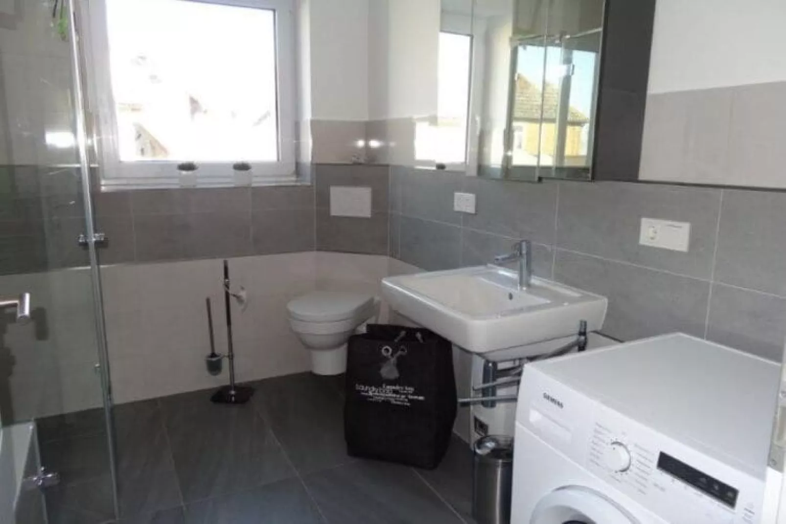FeWo Sturmeck 67 qm Typ P5 1 OG-Bathroom