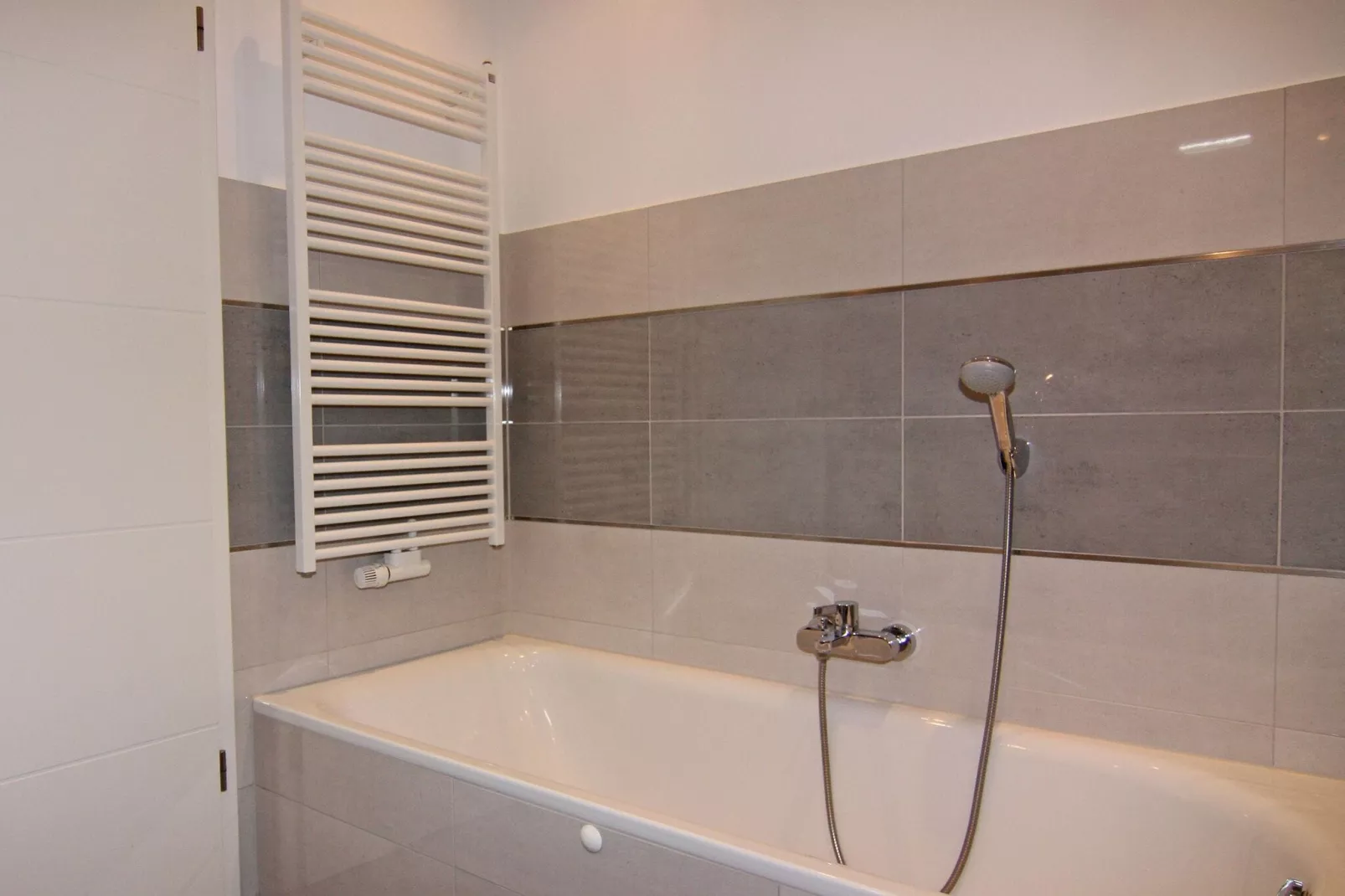 FeWo Sturmeck 67 qm Typ P5 1 OG-Bathroom