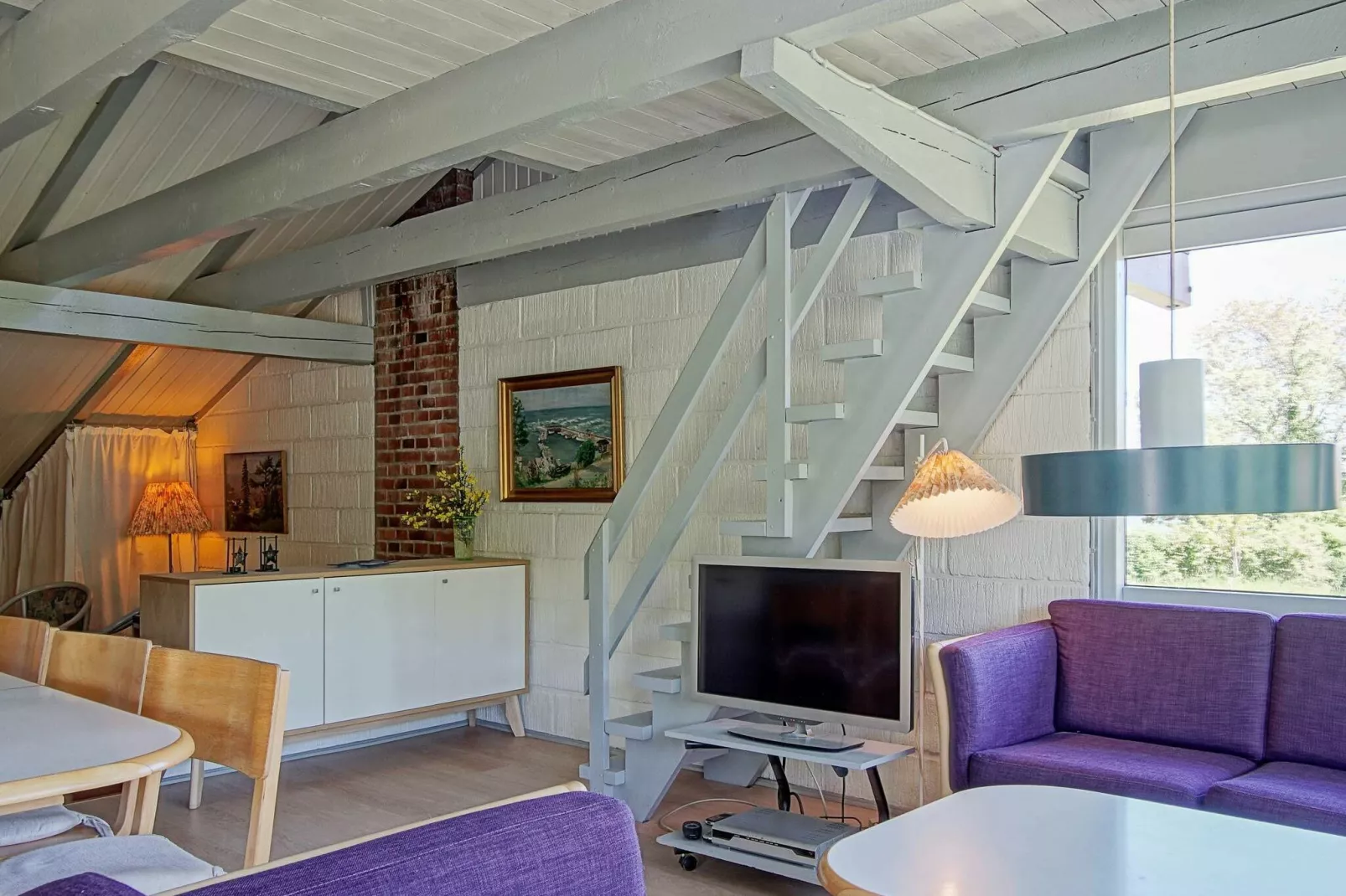 SLETTEN-Indoor