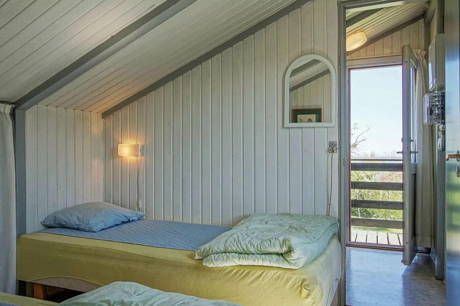 SLETTEN-Indoor