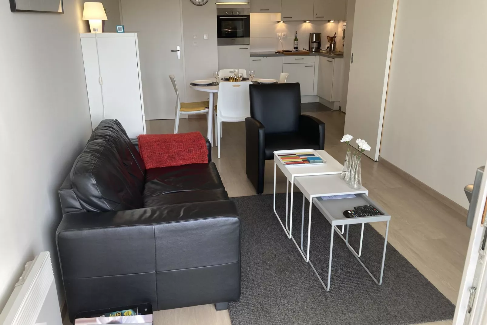 Appartement moderne avec terrasse - Wohnzimmer