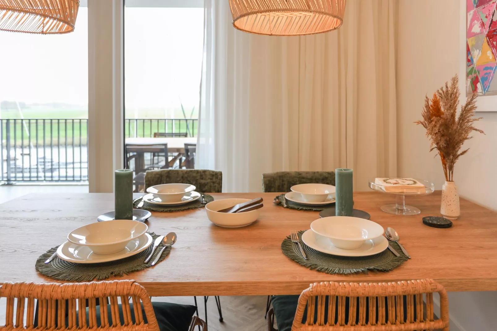 Uithaven 2b-Dining room