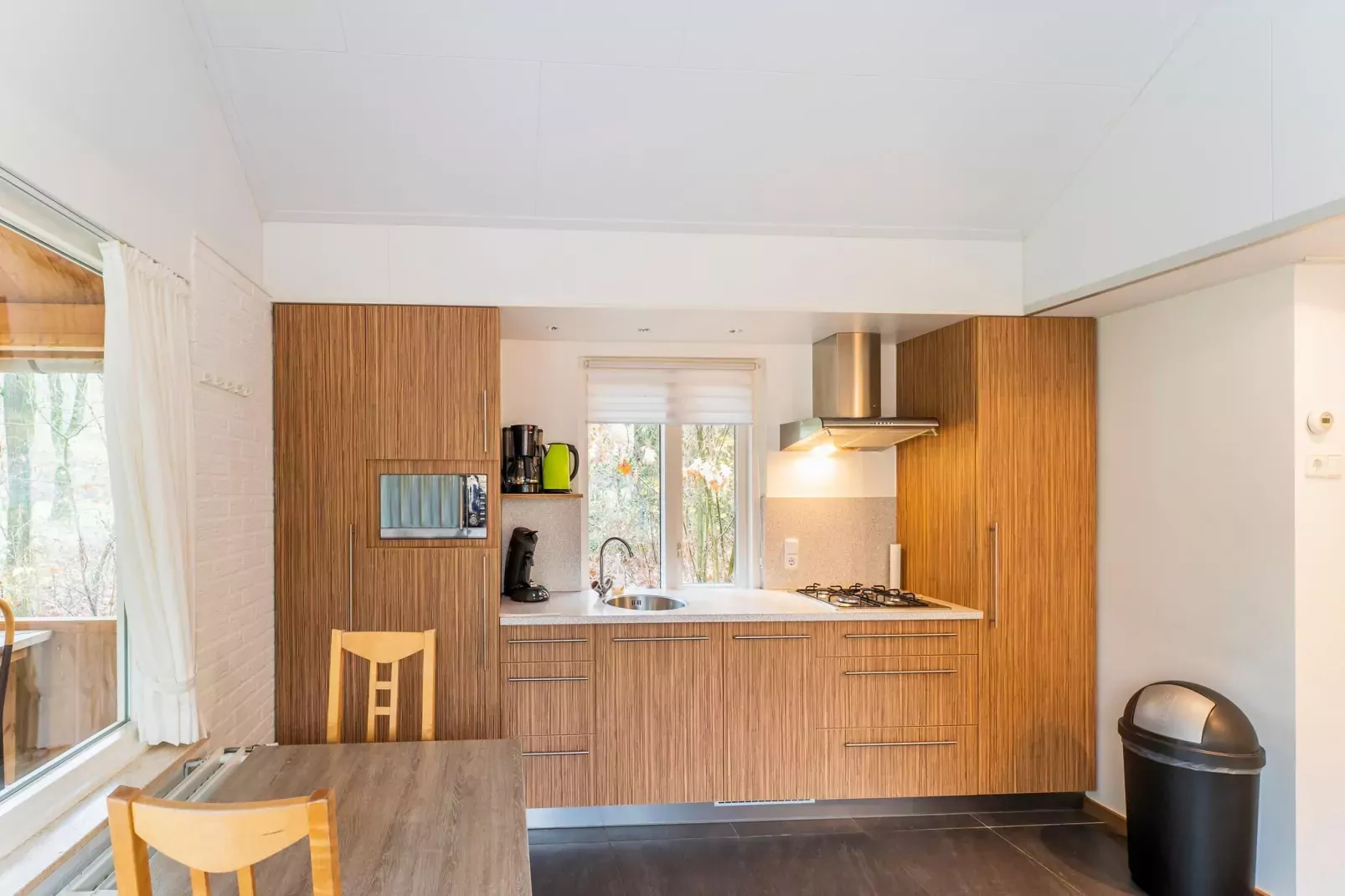 Vosseven 17 Wezel-Kitchen