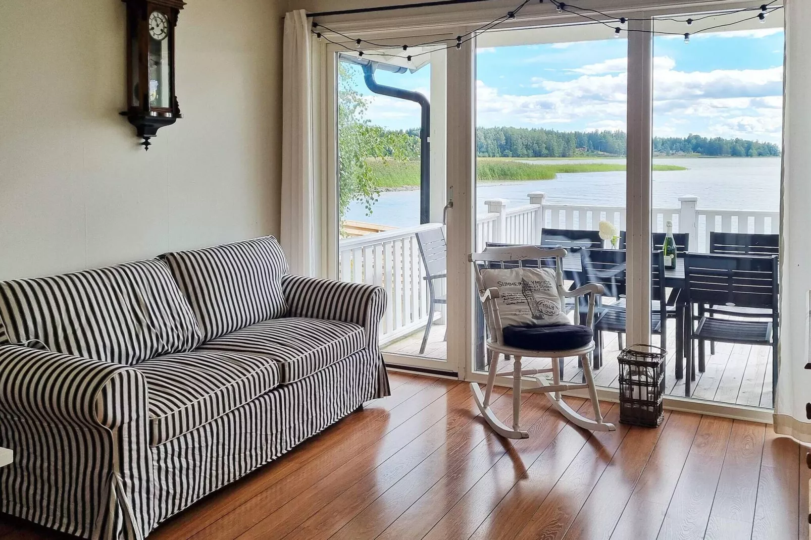6 Personen Ferienhaus in SÄFFLE-By Traum-Innenbereich