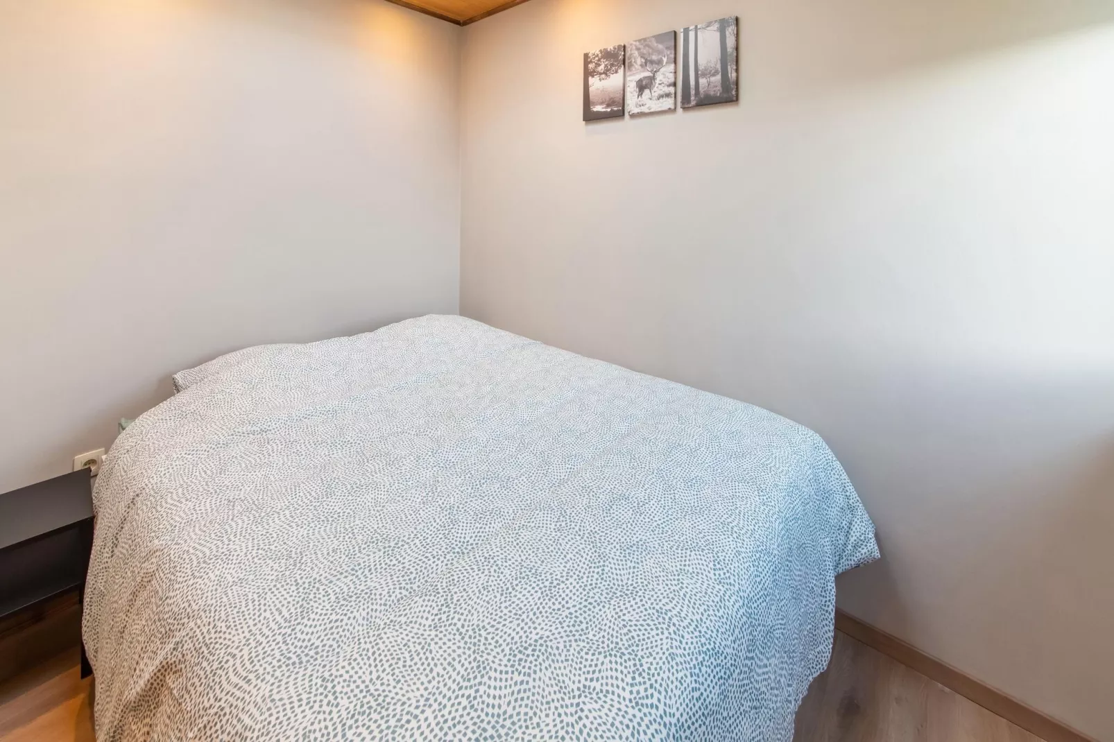 Votre maison d'ardenne-Bedroom
