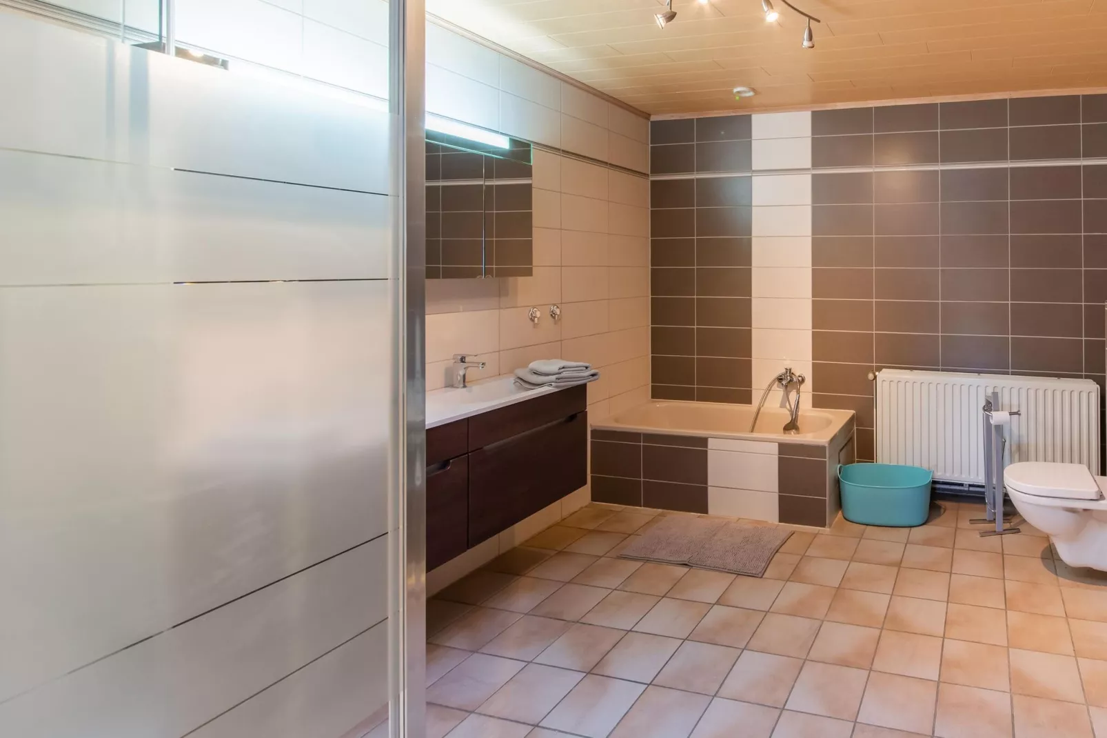 Votre maison d'ardenne-Bathroom