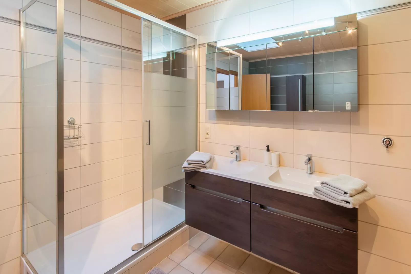 Votre maison d'ardenne-Bathroom