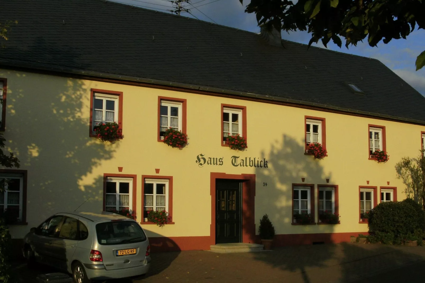 Dachstube-Exterior summer