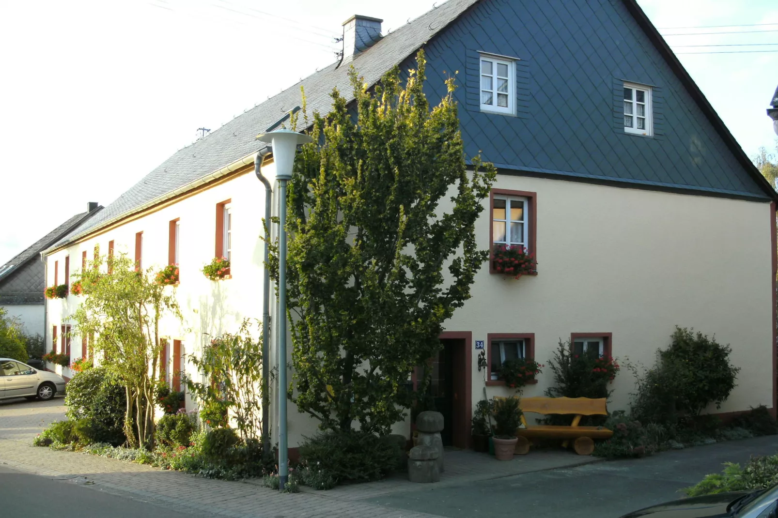 Dachstube-Exterior summer