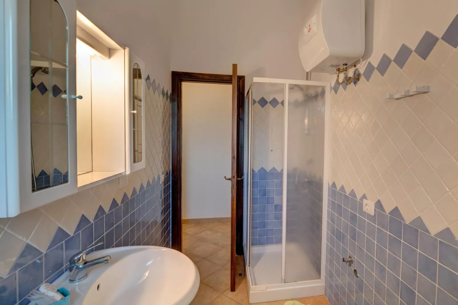 Residence Badus, Badesi-Trilo 6-Bathroom