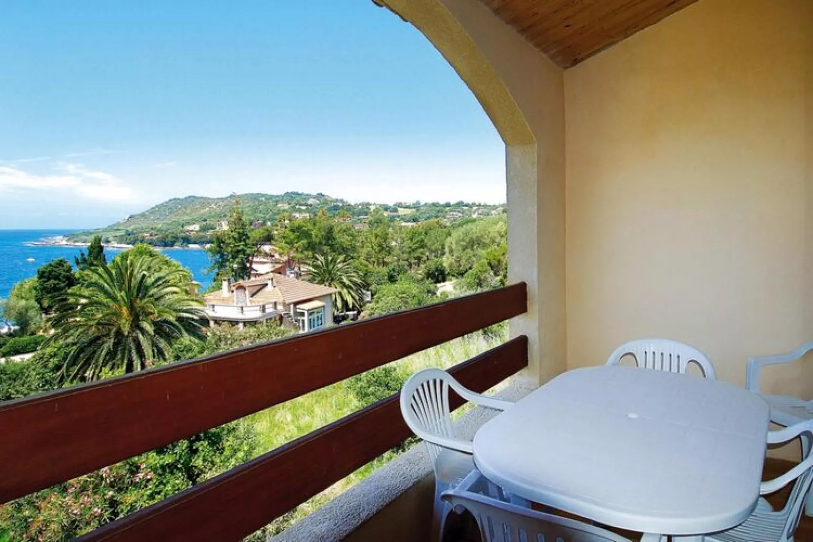 Residence Les Dauphins Tiuccia / Trilo 6 3pcs / avec vue mer