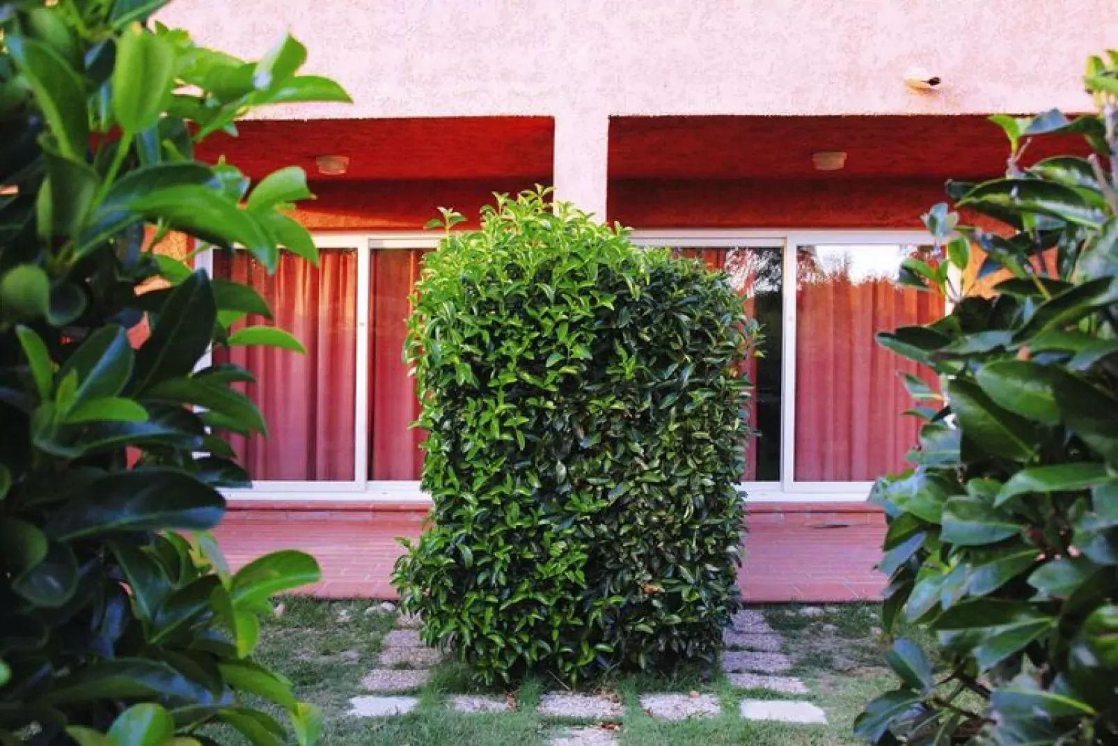 Résidence Marina Corsa in Ghisonaccia / Trilocale 6 - 3 pcs 6 pers-Gardens summer