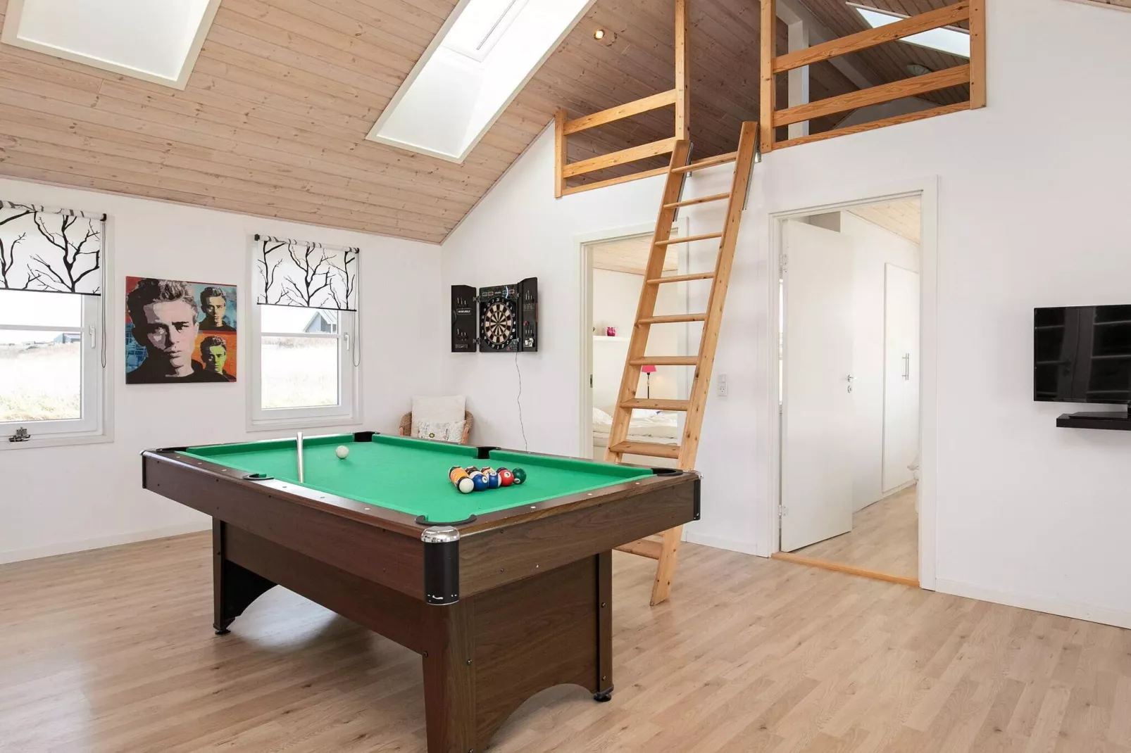 10 person holiday home in Løkken-Indoor