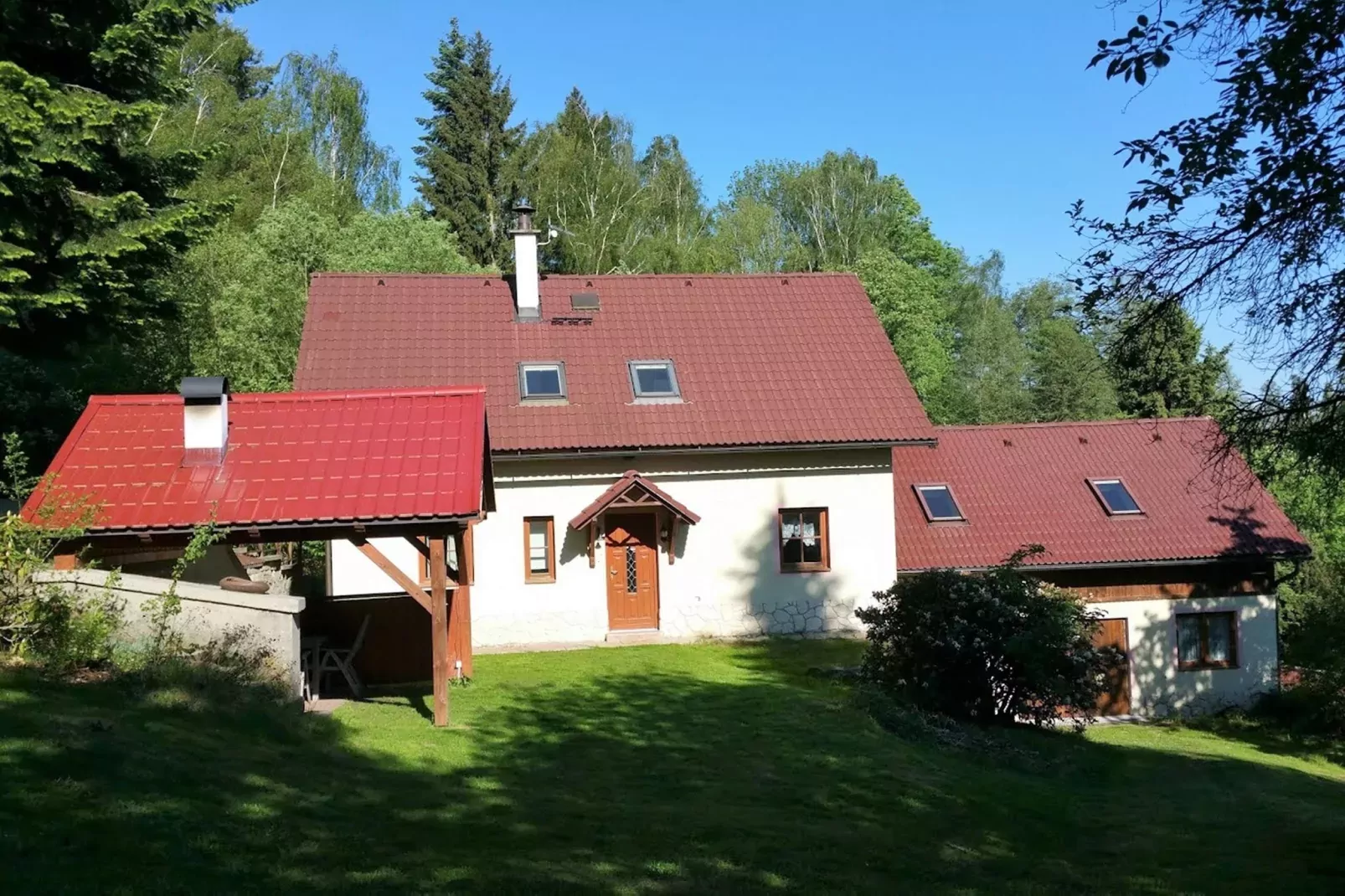 Irena-Exterior summer