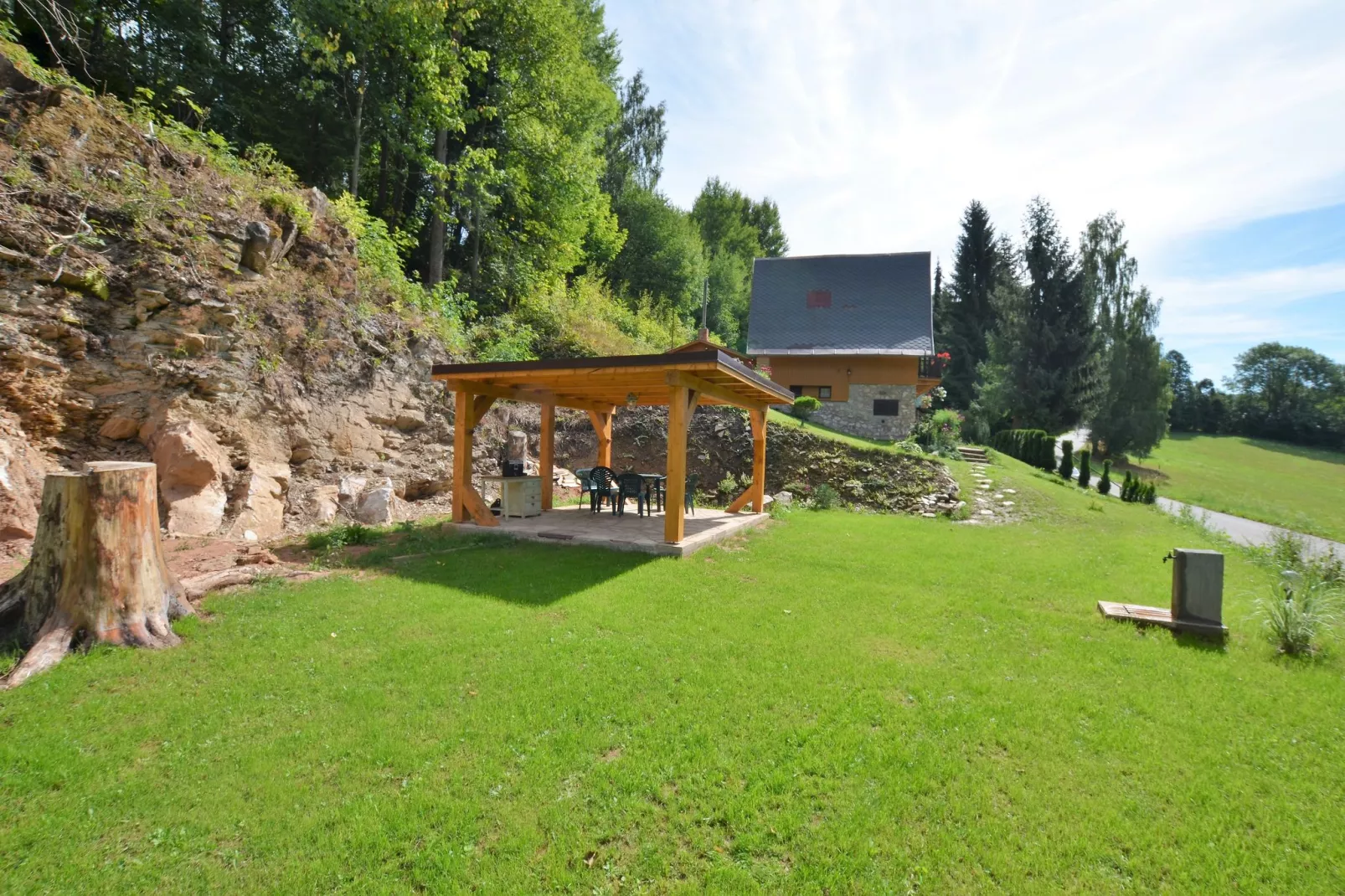 Petr-Terrace balcony