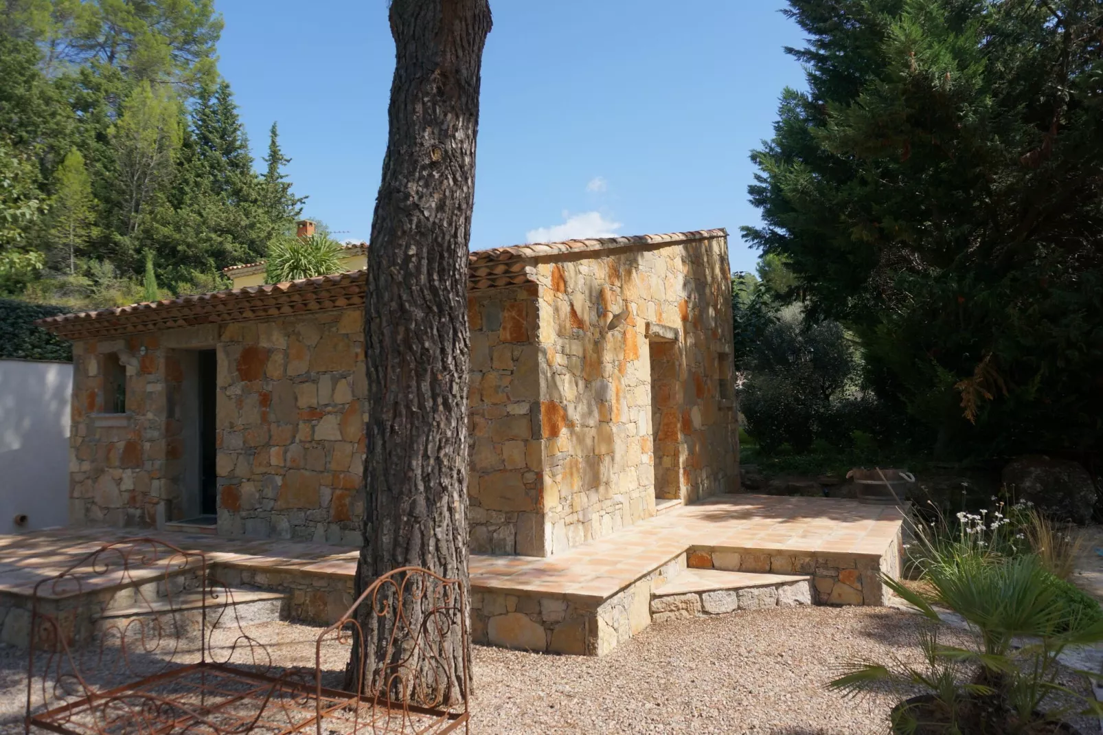 Villa Casaou-Exterior summer