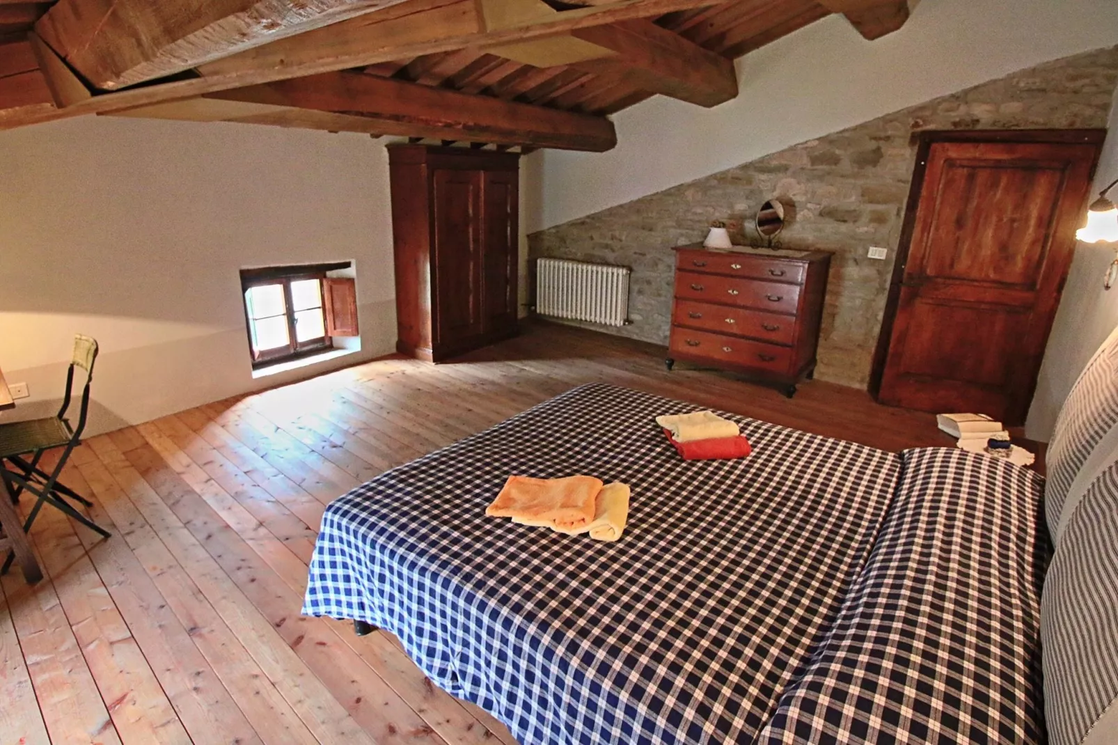 Casal Baruffa- Gorgaccia-Bedroom