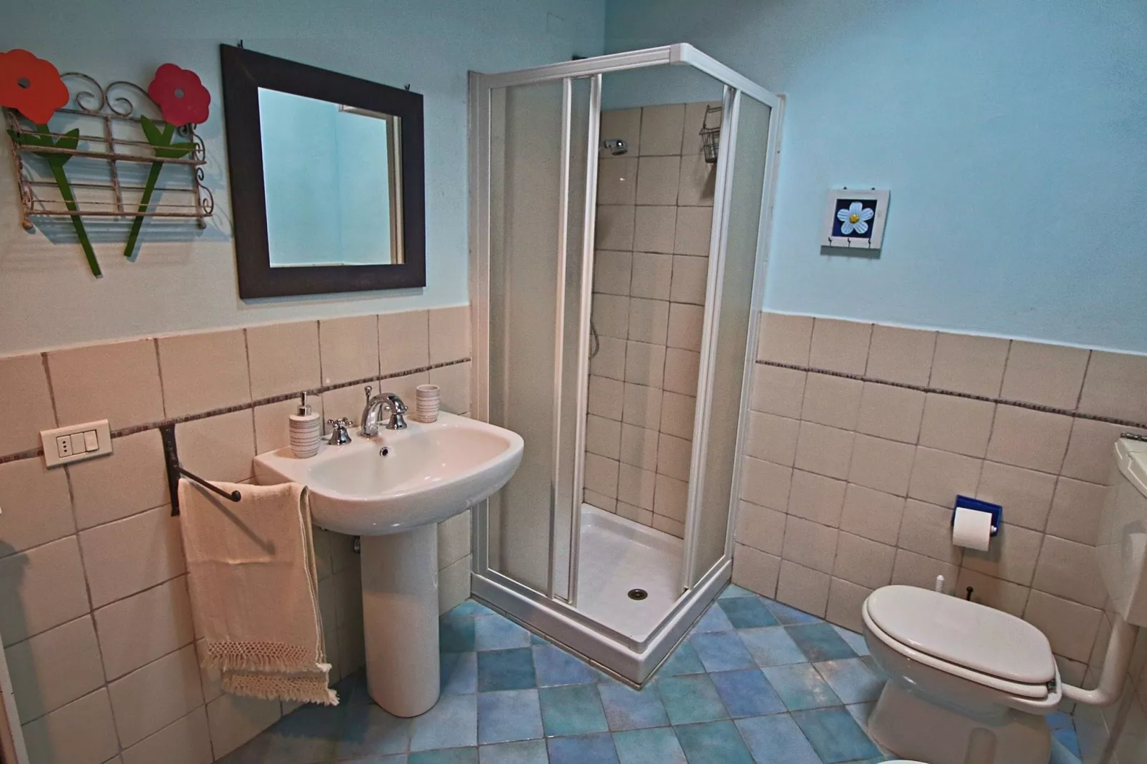 Casal Baruffa- Gorgaccia-Bathroom