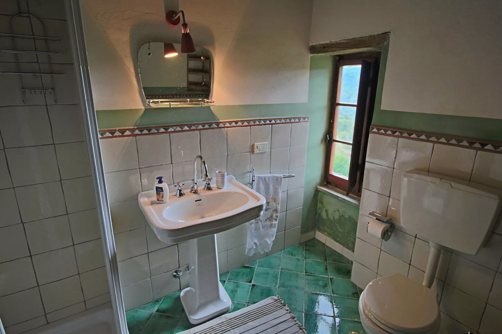 Casal Corniolo- Montalto-Bathroom