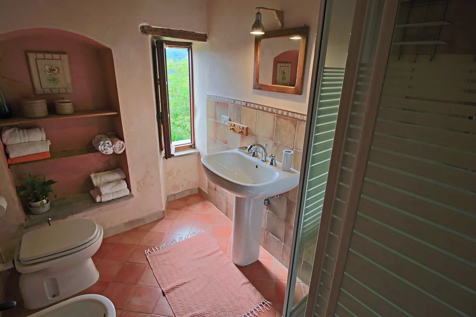 Casal Corniolo- Montalto-Bathroom