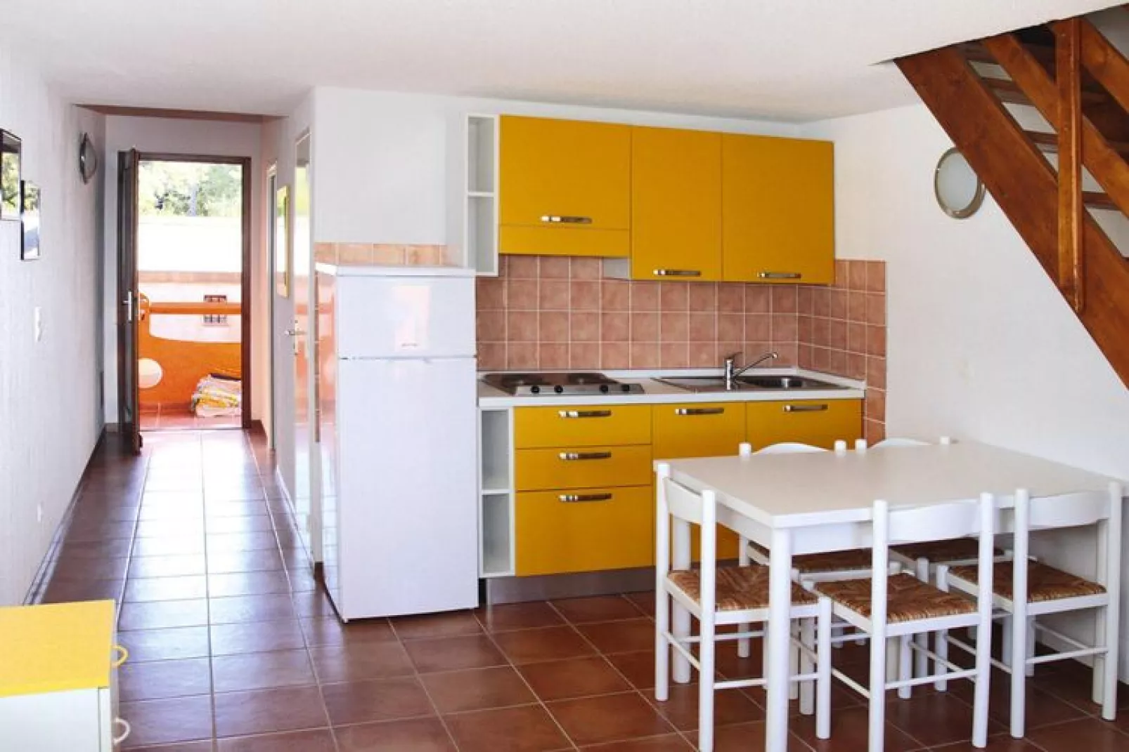 Résidence Marina di Pinarello in Marine de Pinarello // Trilo 6-Kitchen
