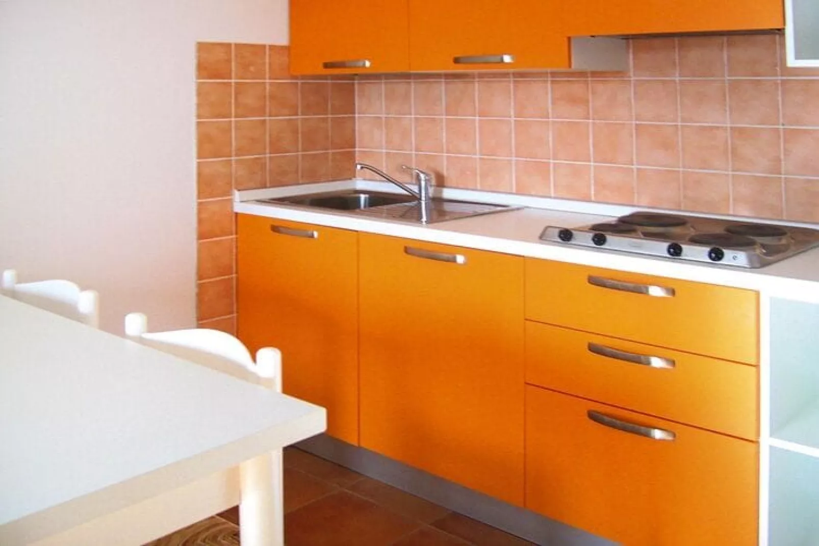 Résidence Marina di Pinarello in Marine de Pinarello // Trilo 6-Kitchen