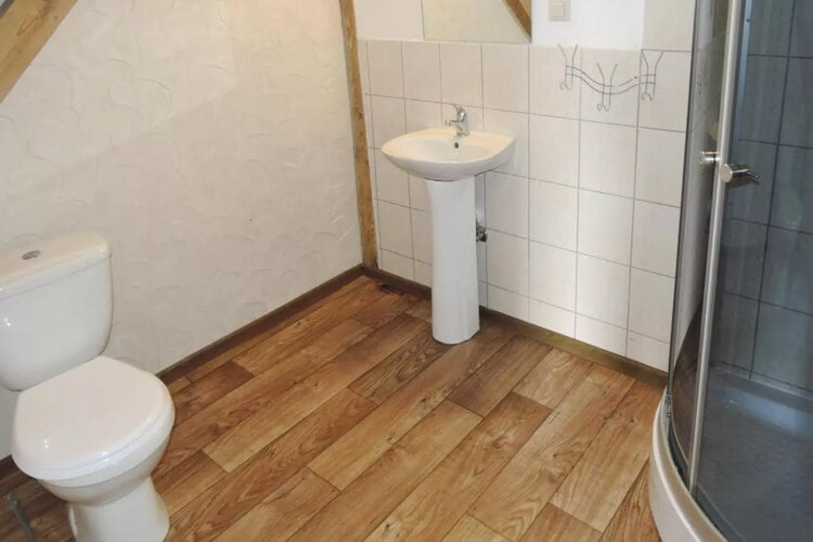 Semi-detached house Ledzin FH Amelia-Bathroom