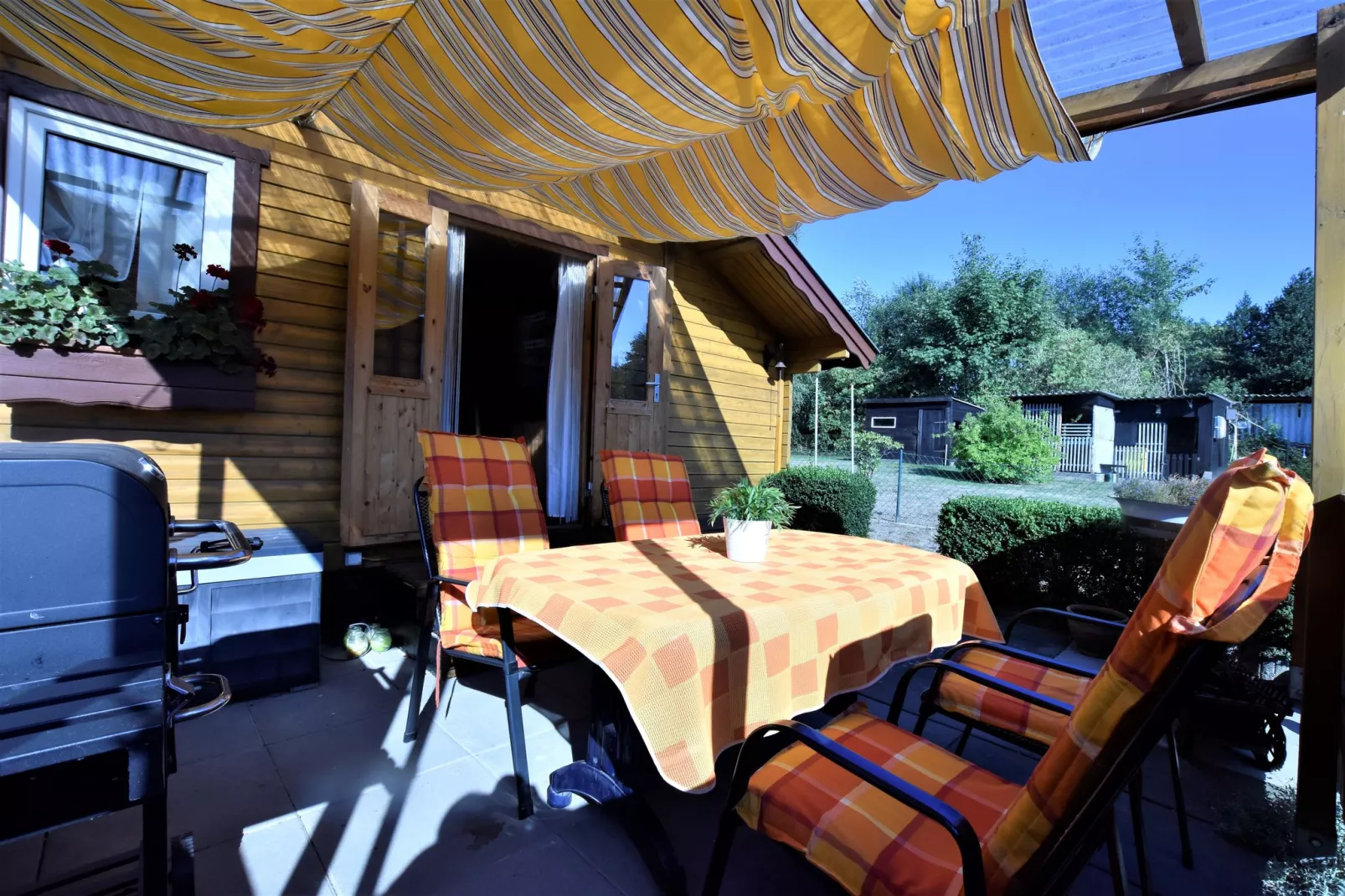 Bungalow Andrea am Salzhaff mit Garten-Terrace balcony