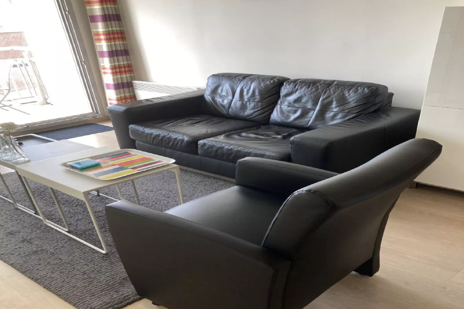 Appartement moderne avec terrasse - Wohnzimmer