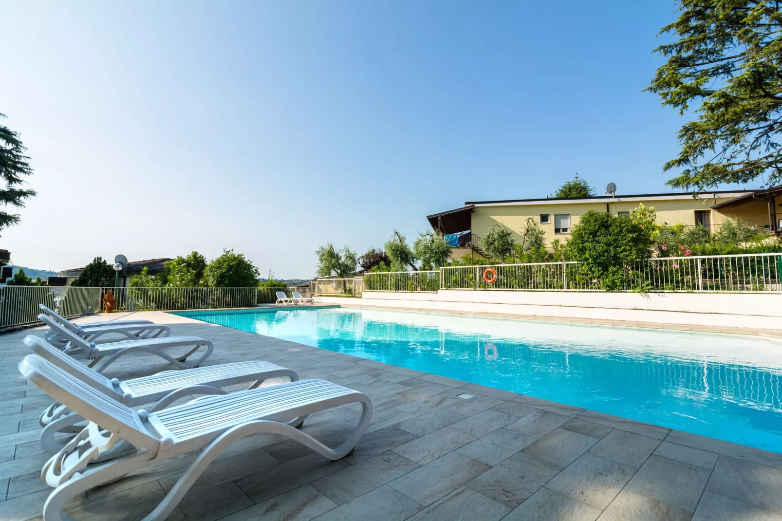 Villette-Pool