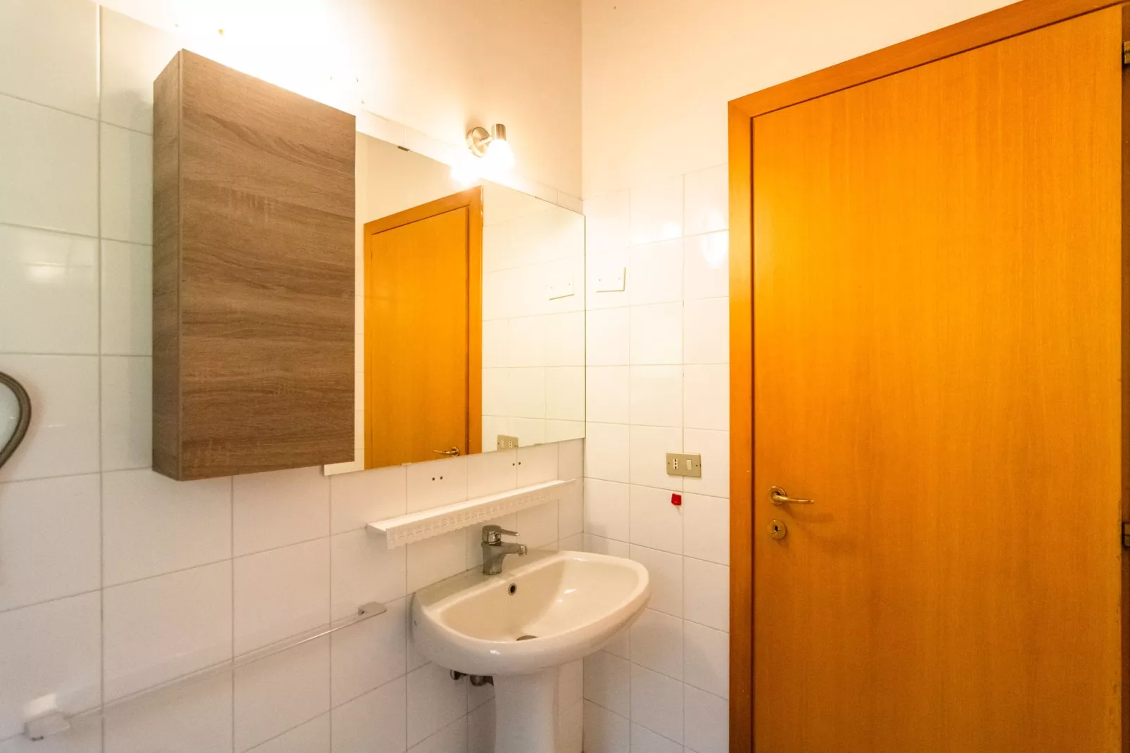 Salici-Bathroom