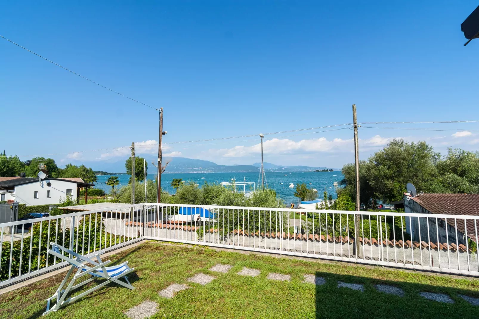 Salici-Gardens summer