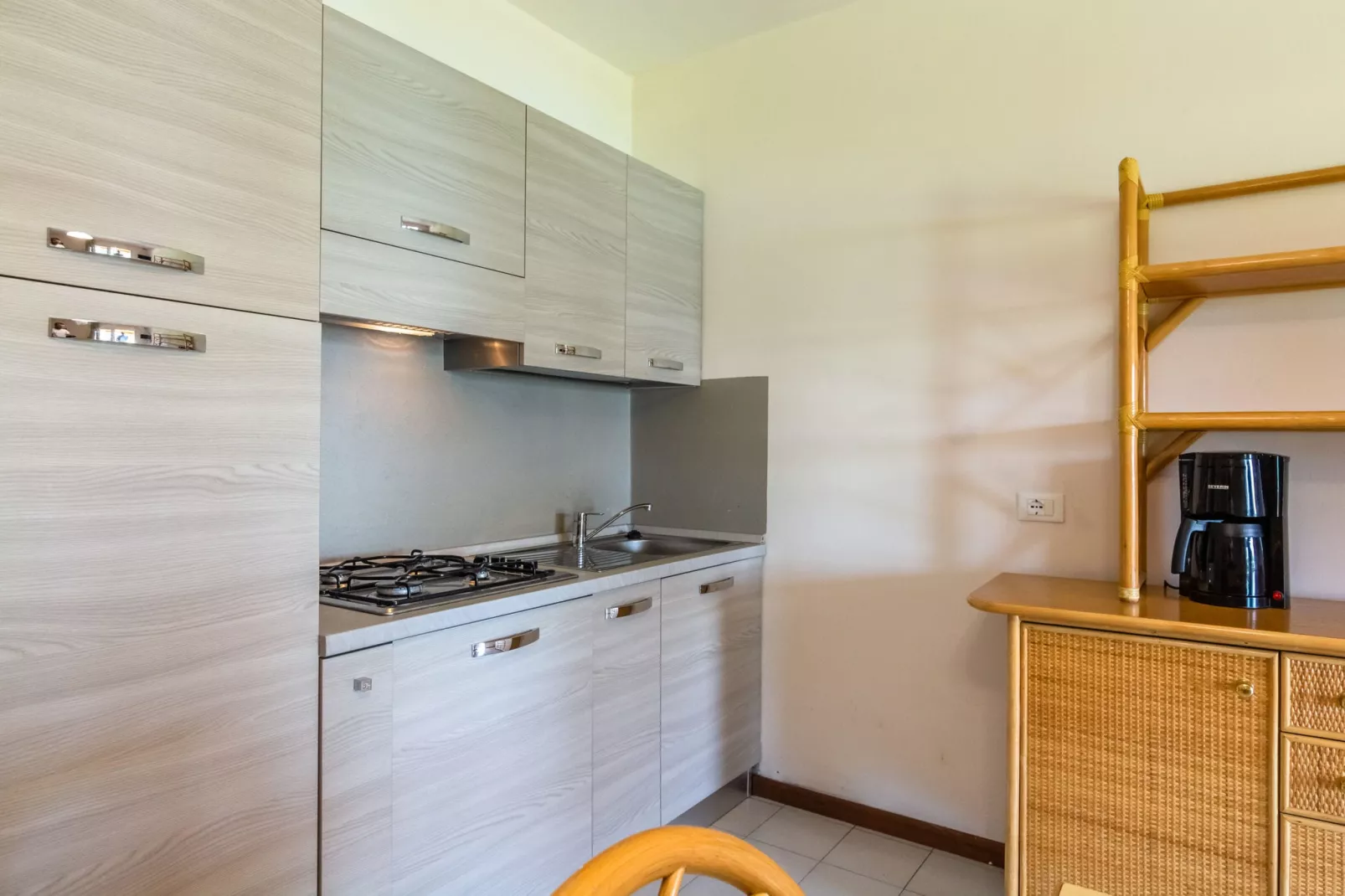Linda-Kitchen