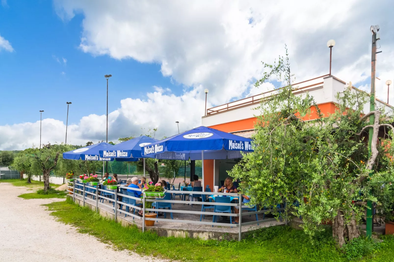 Manerba-Facilities