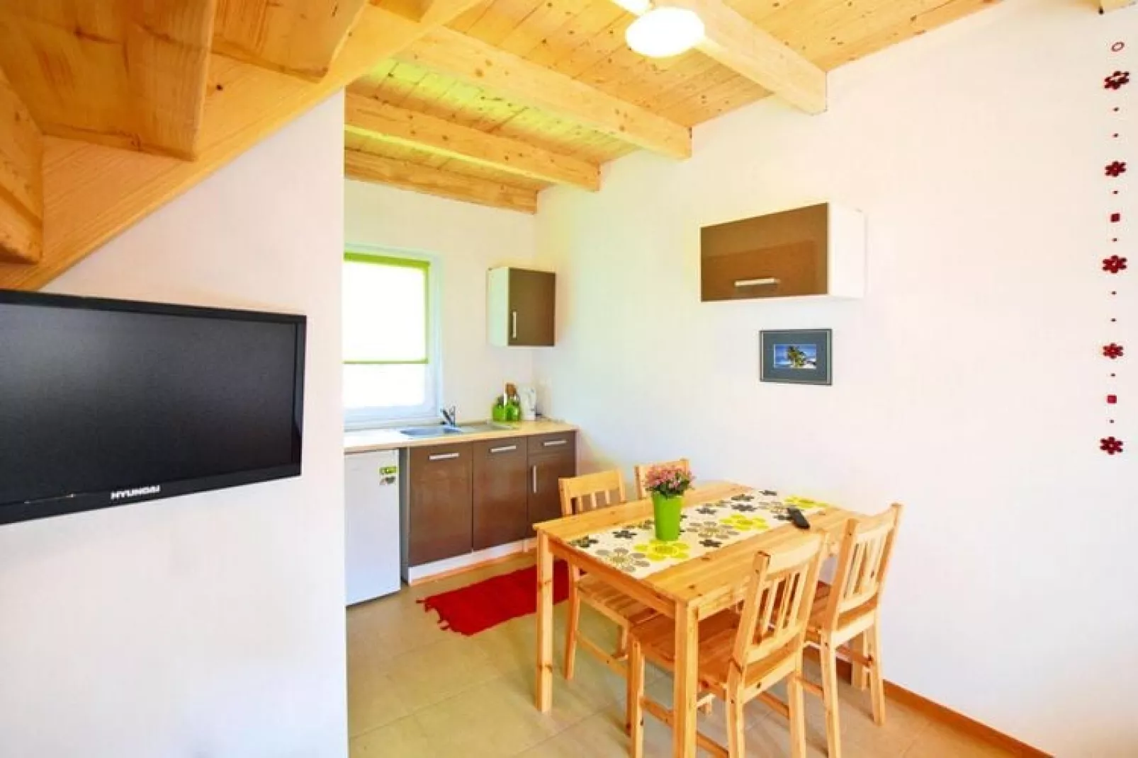 Domki szeregowe dla 4 osób Sarbinowo-Dining room
