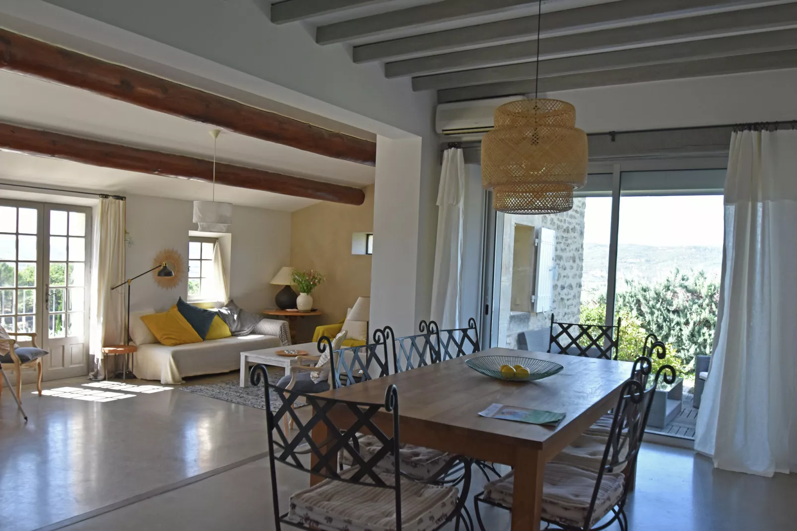 Villa 4 chambres-Esszimmer