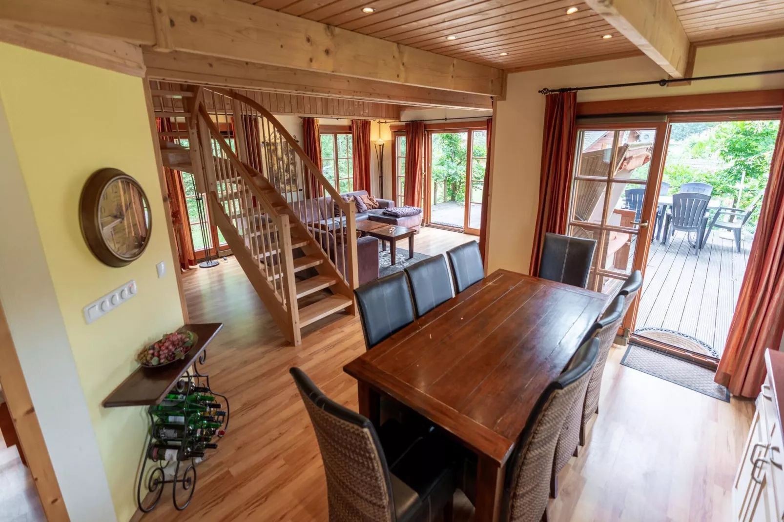 Resort Brunssummerheide 23-Dining room