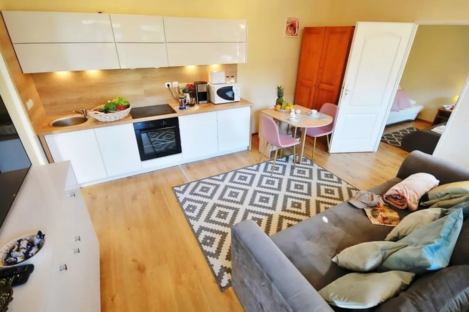 Apartament nr 1 40 qm parter Ustronie Morskie-Living room