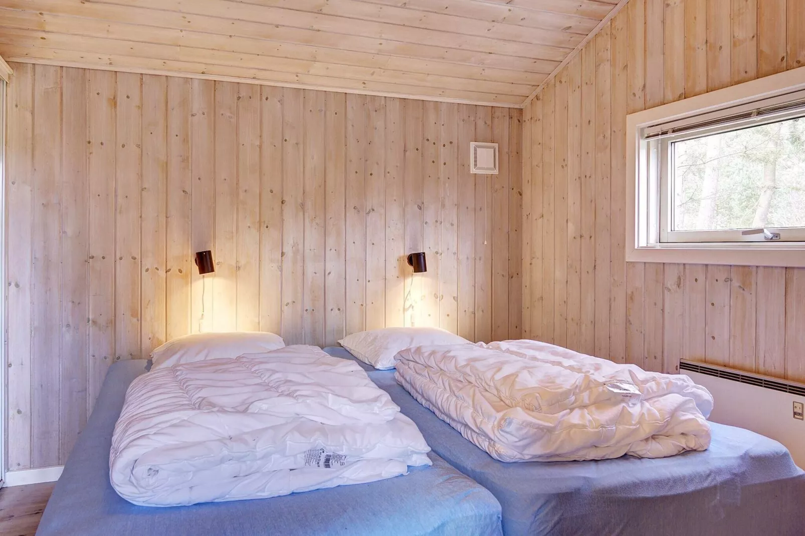 12 person holiday home in Nexø-Indoor