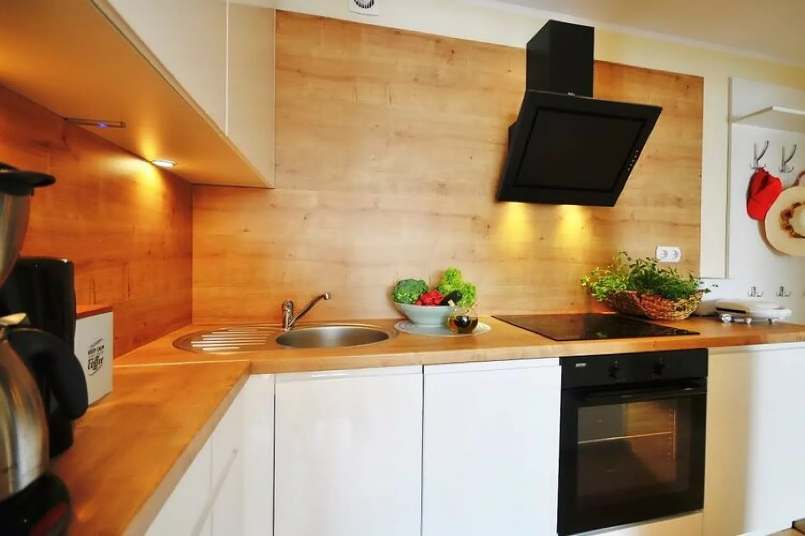 Apartament nr 6 65 qmUstronie Morskie-Küche