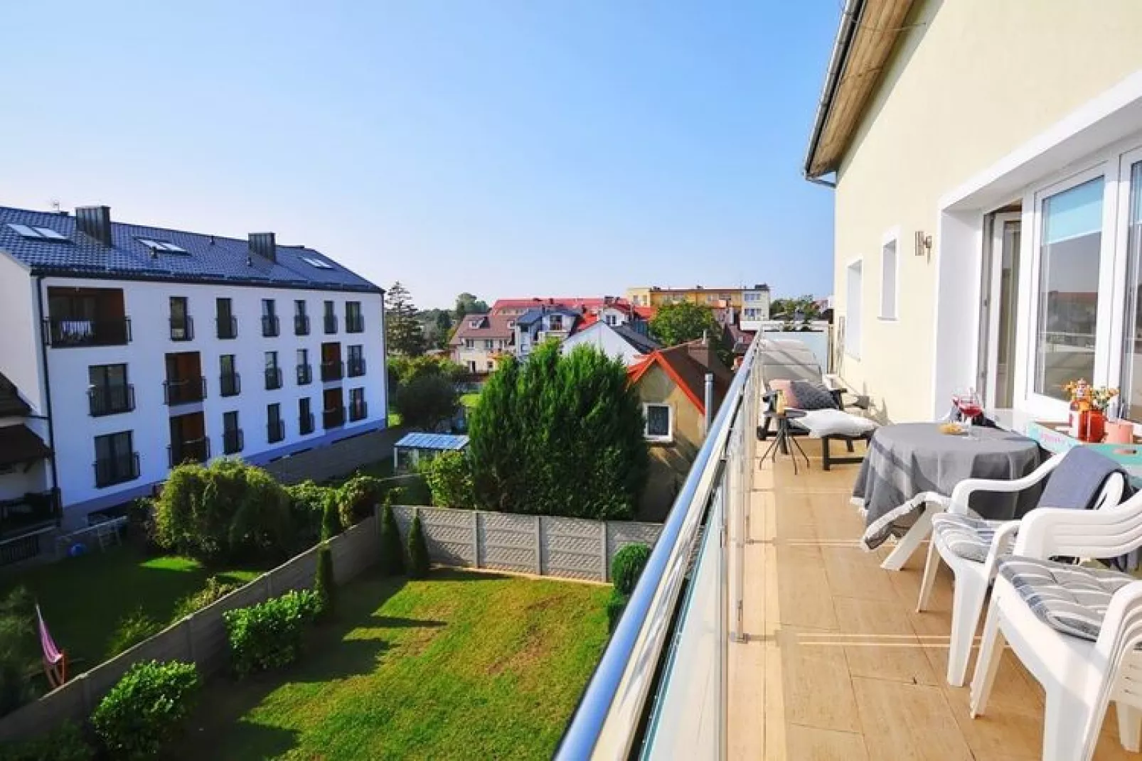 Apartament nr 6 65 qmUstronie Morskie-Aussicht