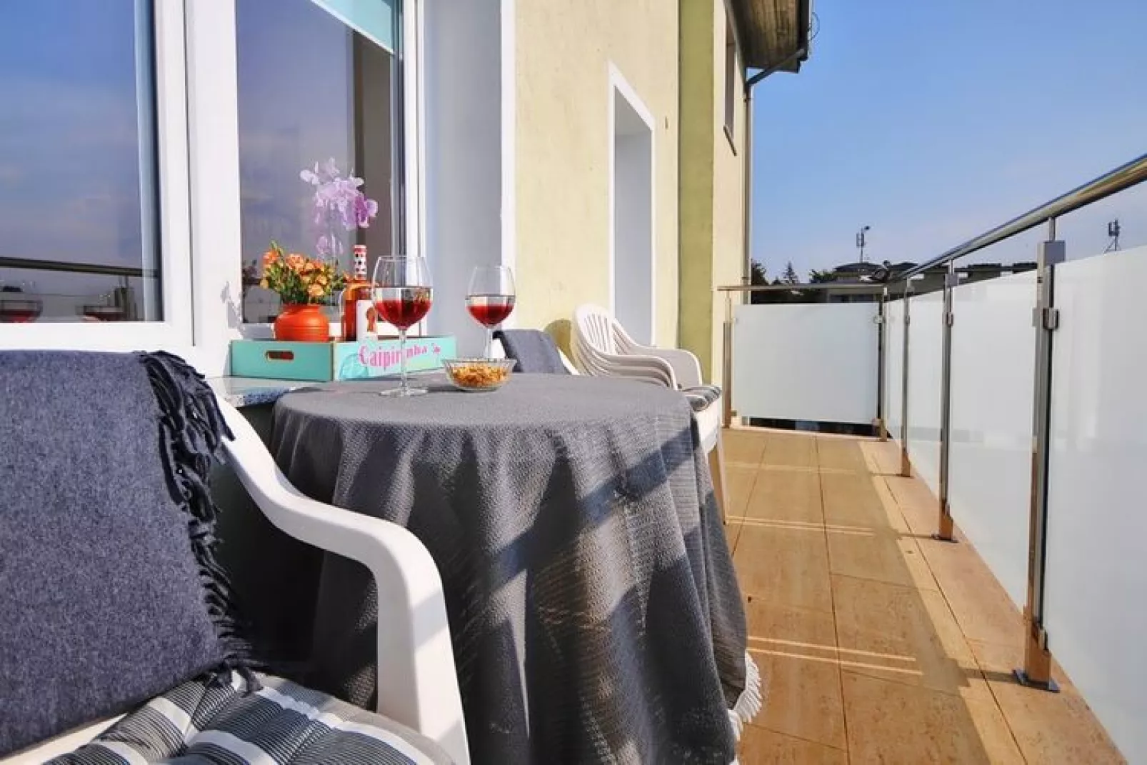 Apartament nr 6 65 qmUstronie Morskie-Terrassenbalkon