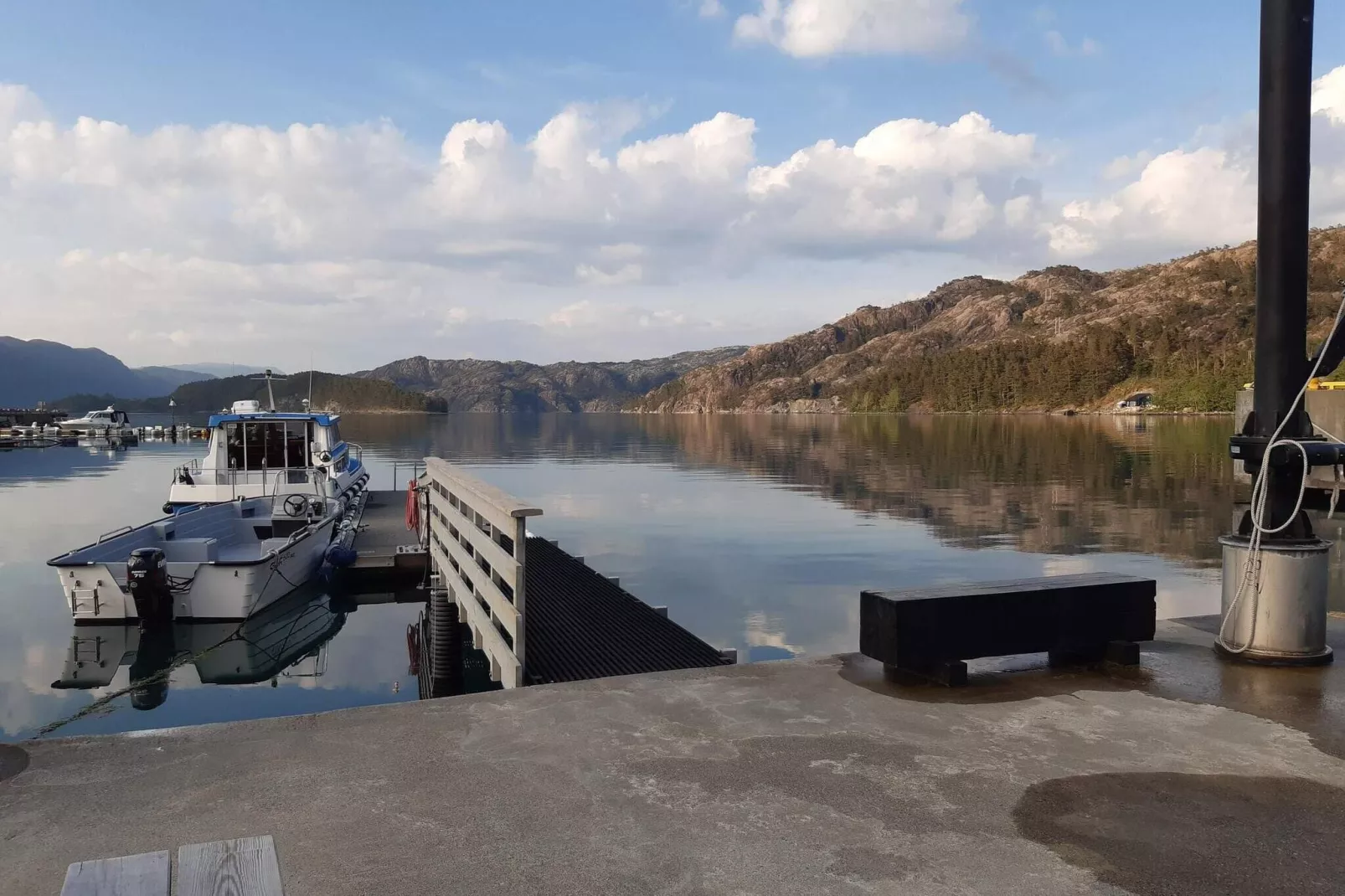 6 person holiday home in Huglo-By Traum-Outdoor