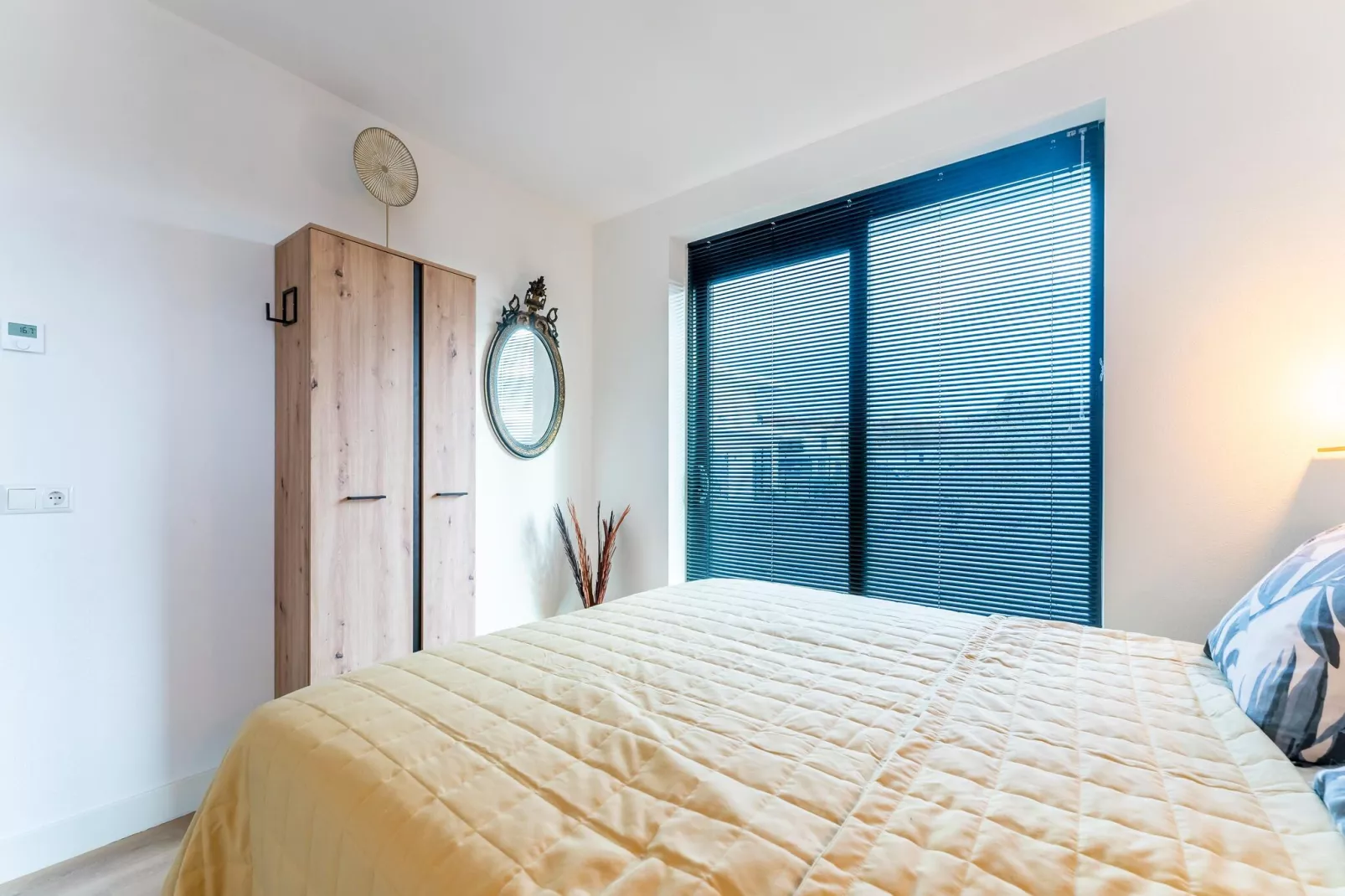 Sub Mari 577-Bedroom