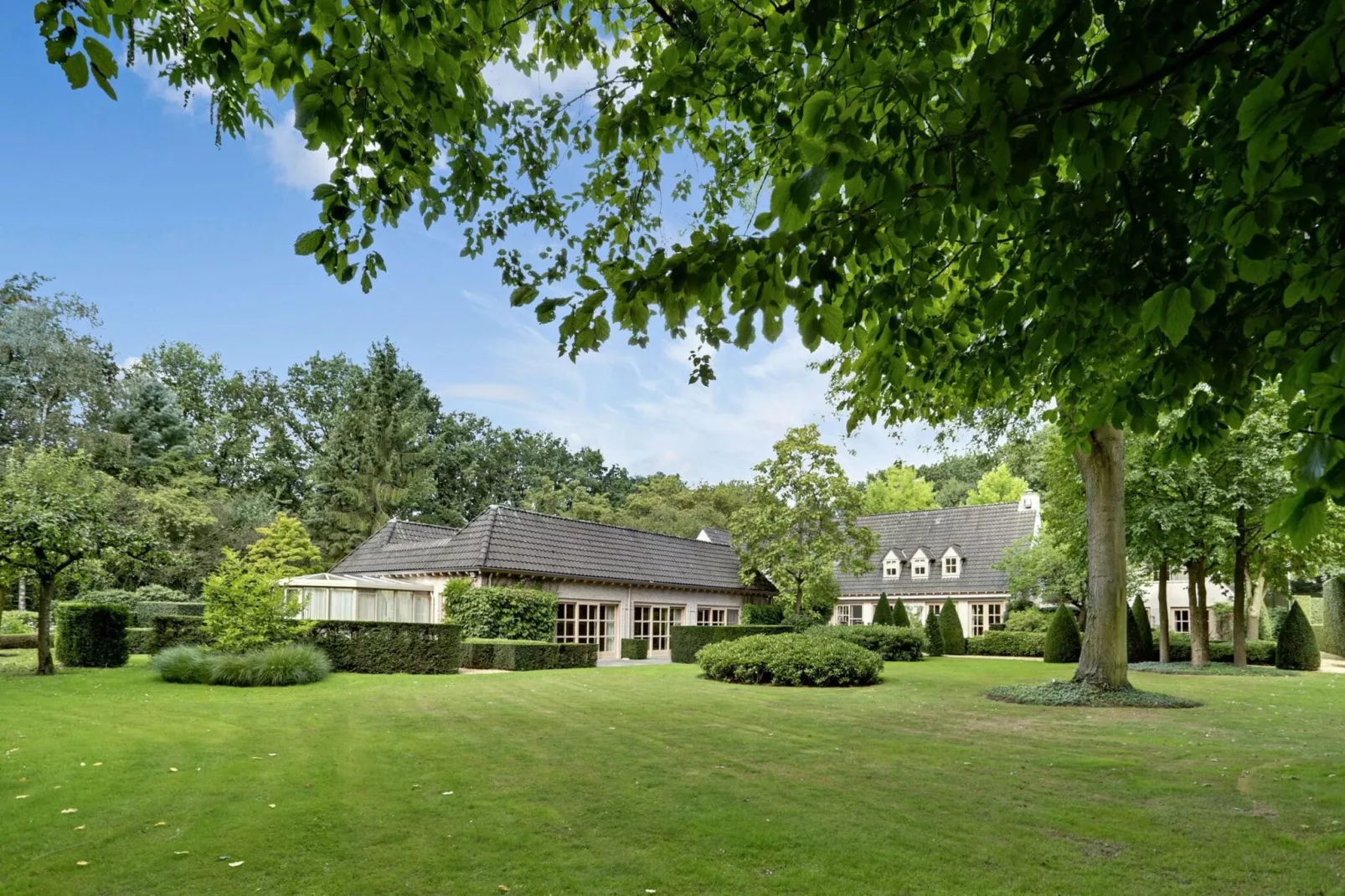 Villa Loonse Duinen-Jardins en été