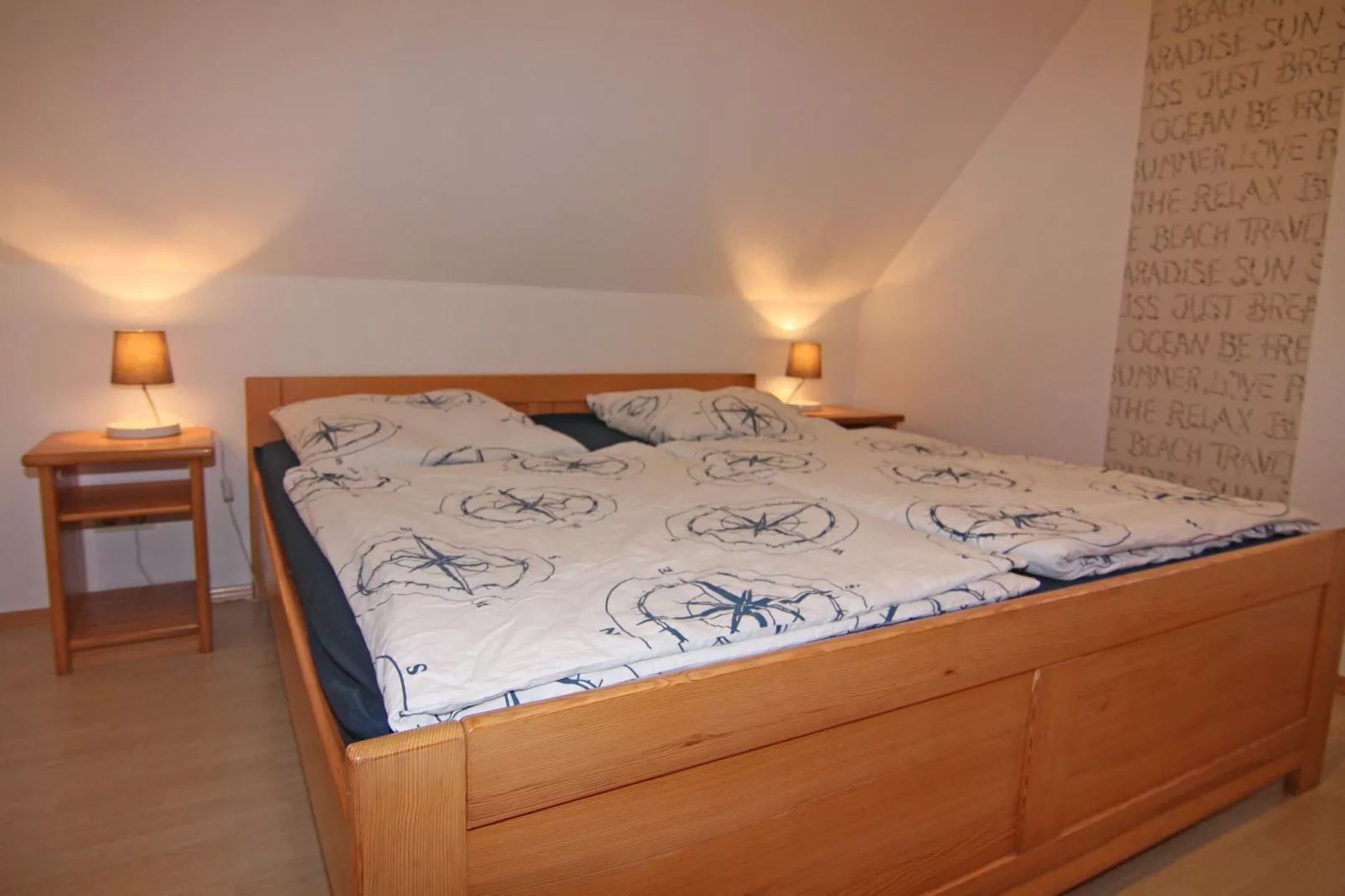 Kiebitzweg 12a Lichtblick DG-Bedroom